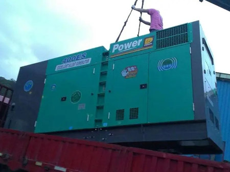 乌海柴油发电机组转速不稳定时,如何对发动机进行维护?