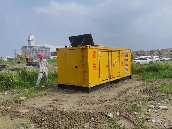 乌海200KW柴油发电机机组每小时的油耗量受哪些因素影响?